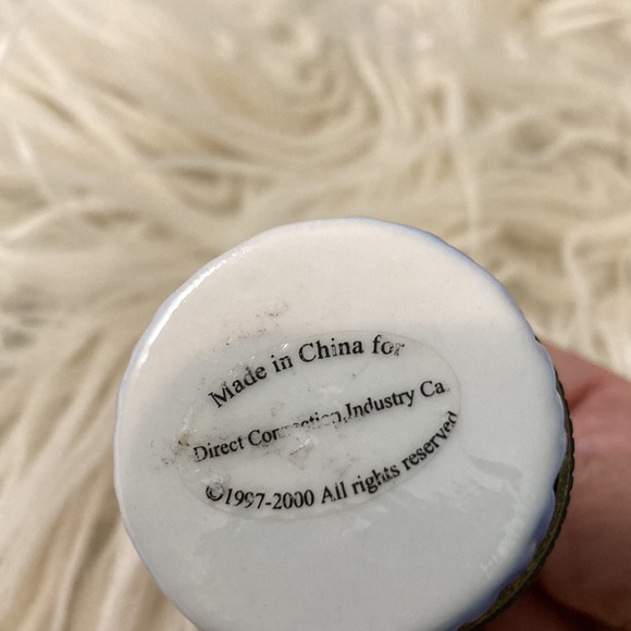 Direct connection industry Dolphin trinket box - Picture 5 of 9